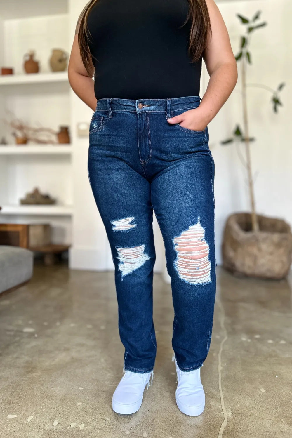 Judy Blue Full Size High Waist Distressed Straight Jeans