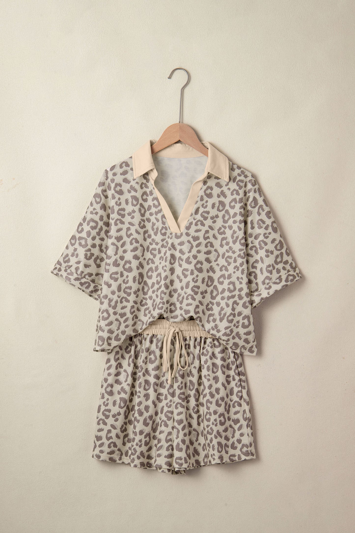 Khaki V Neck Collar Leopard Printed 2pcs Short Set