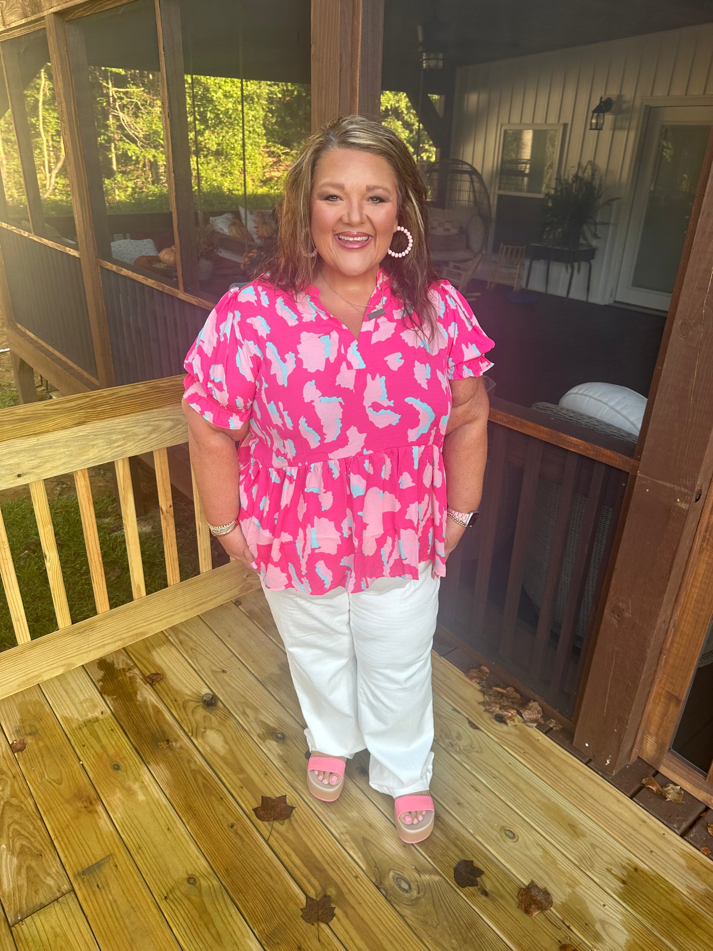Rose Plus Size Abstract Print Puff Sleeve V Neck Blouse