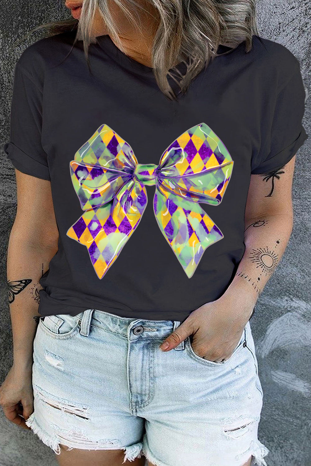 Black Mardi Gras Checkered Bow Knot Print Plus Size T Shirt