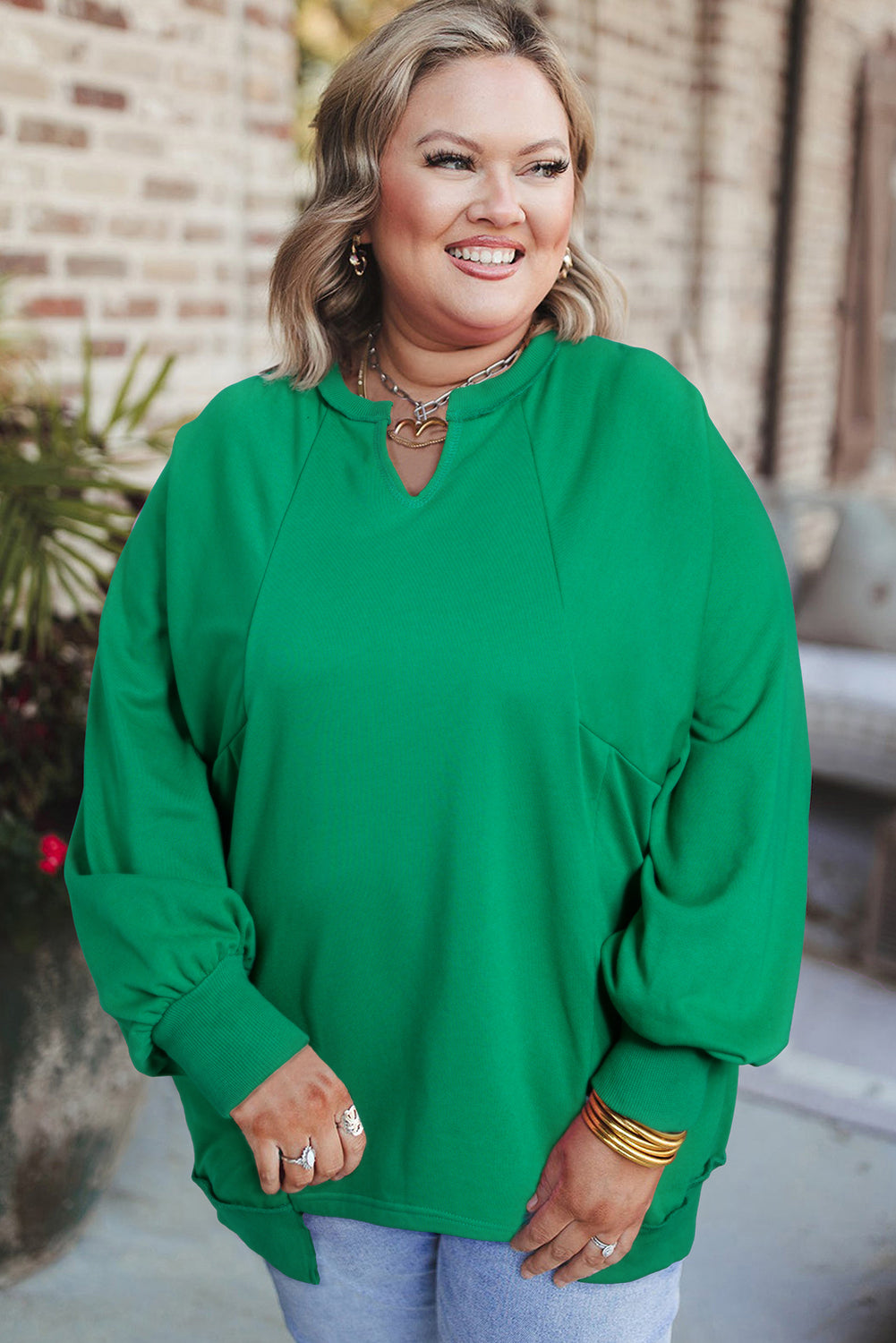 Bright Green Exposed Seam Notched Neck Plus Size Sweatshirt