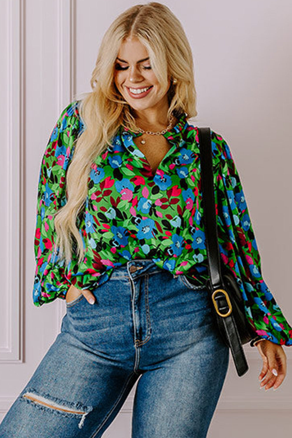 Green Plus Size Floral Puff Sleeve V Neck Blouse