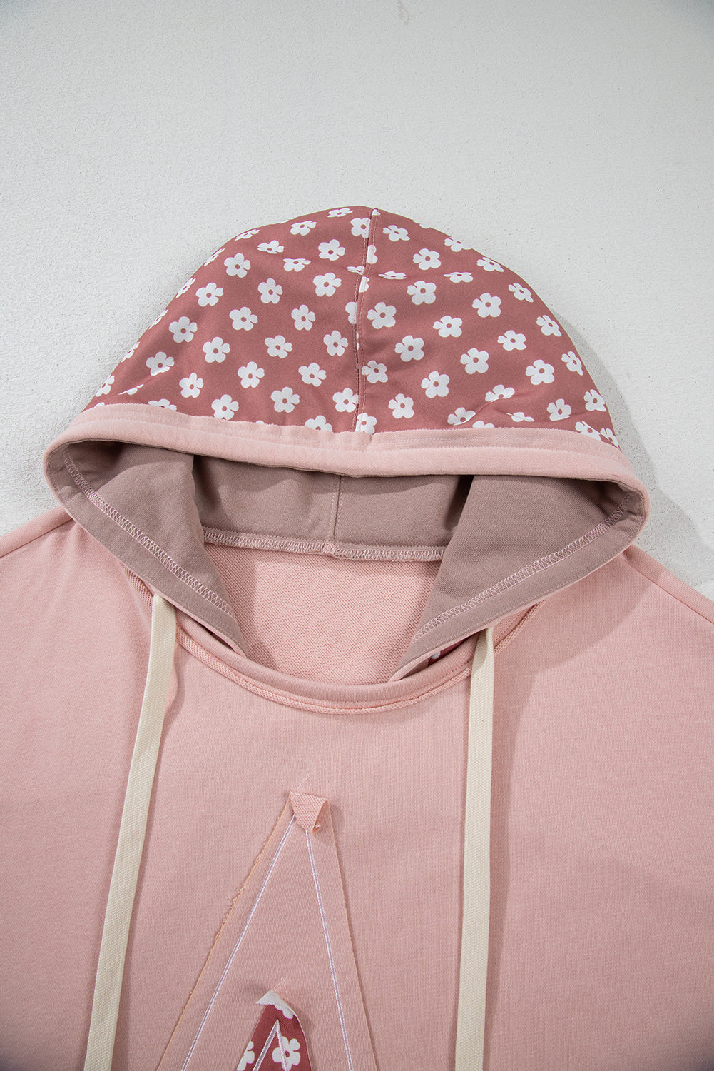 Delicacy Star Patched Floral Sleeve Plus Size Hoodie