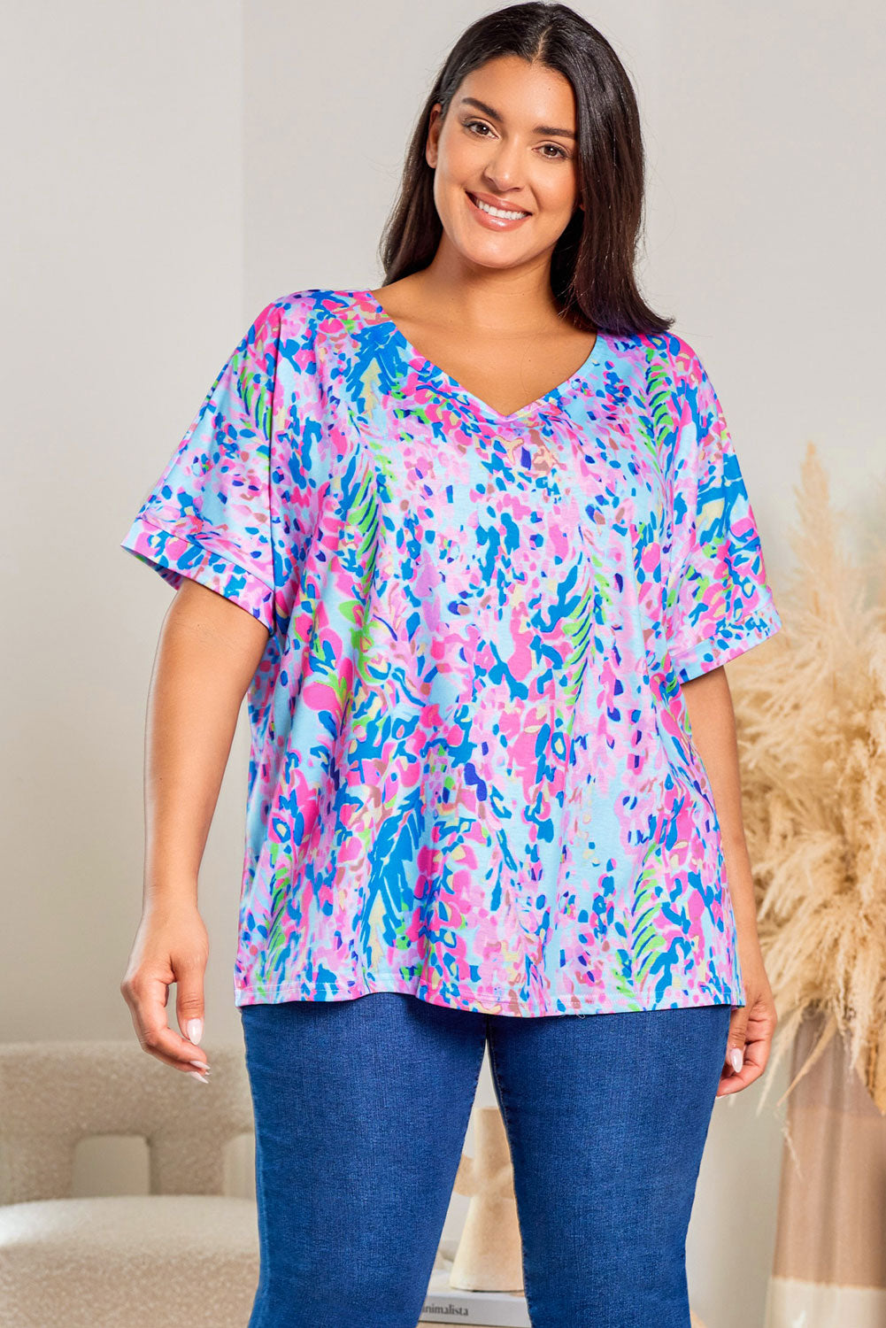 Plus Size Printed V Neck T-shirt