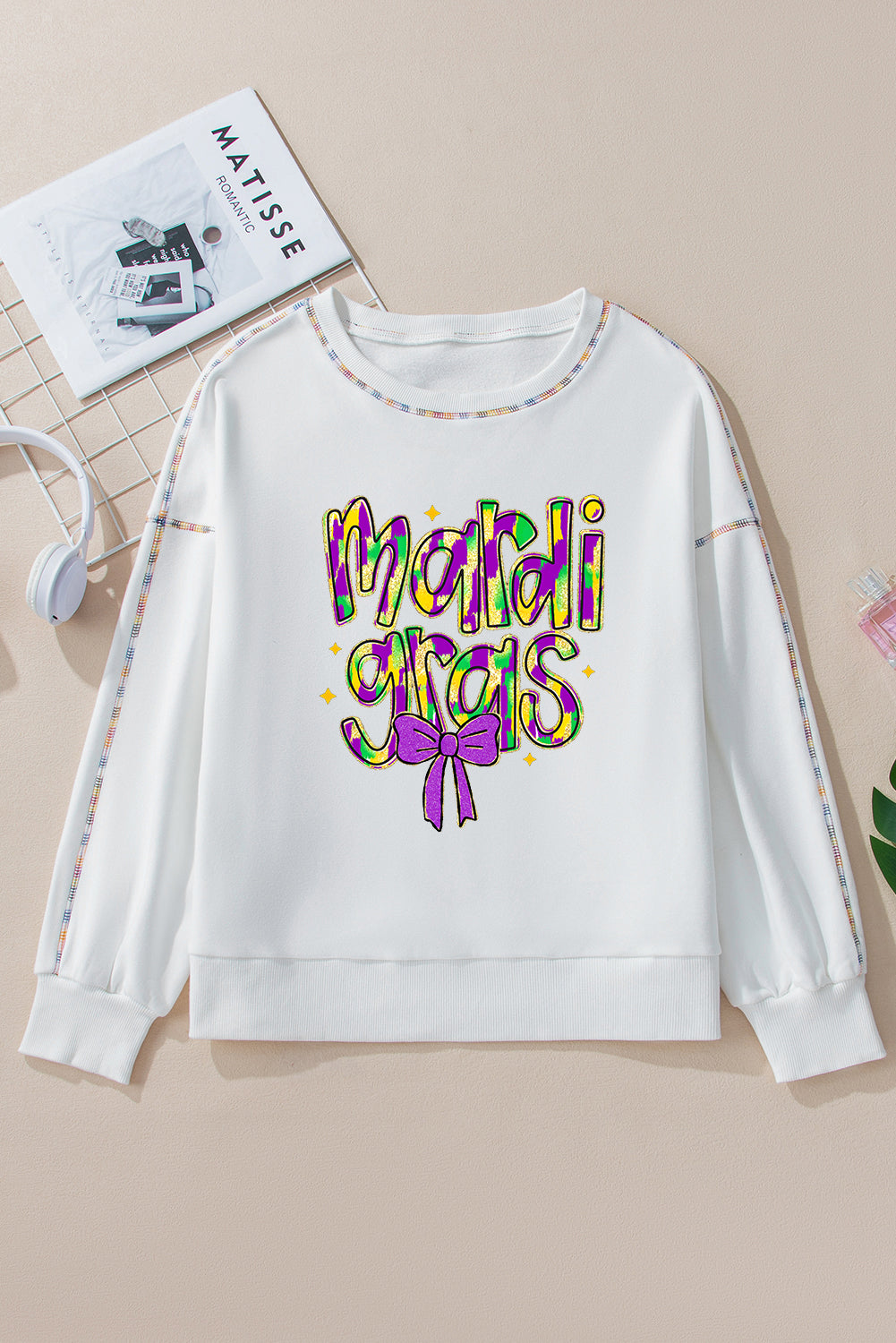 White mardi gras Bowknot Printed Contrast Trim Drop Shoulder Sweatshirt