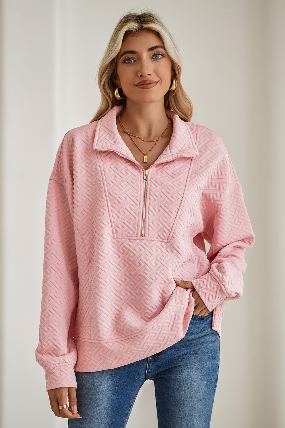 Light Pink Solid Textured Half Zipper Collared Sweatshirt