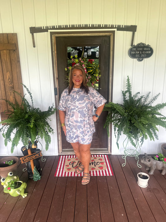 Multicolour Plus Size Camouflage Print Casual Tee and Shorts Set