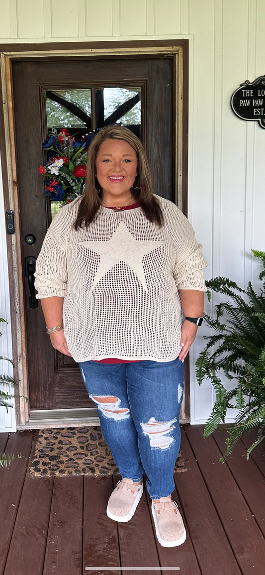 Parchment Hollow Out Knit Star Pattern Plus Size Sweater