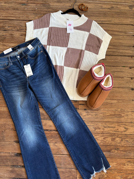 Khaki Checkered Color Block Crew Neck Short Sleeve Sweater. **PRE-ORDER SHIP 9/25/25