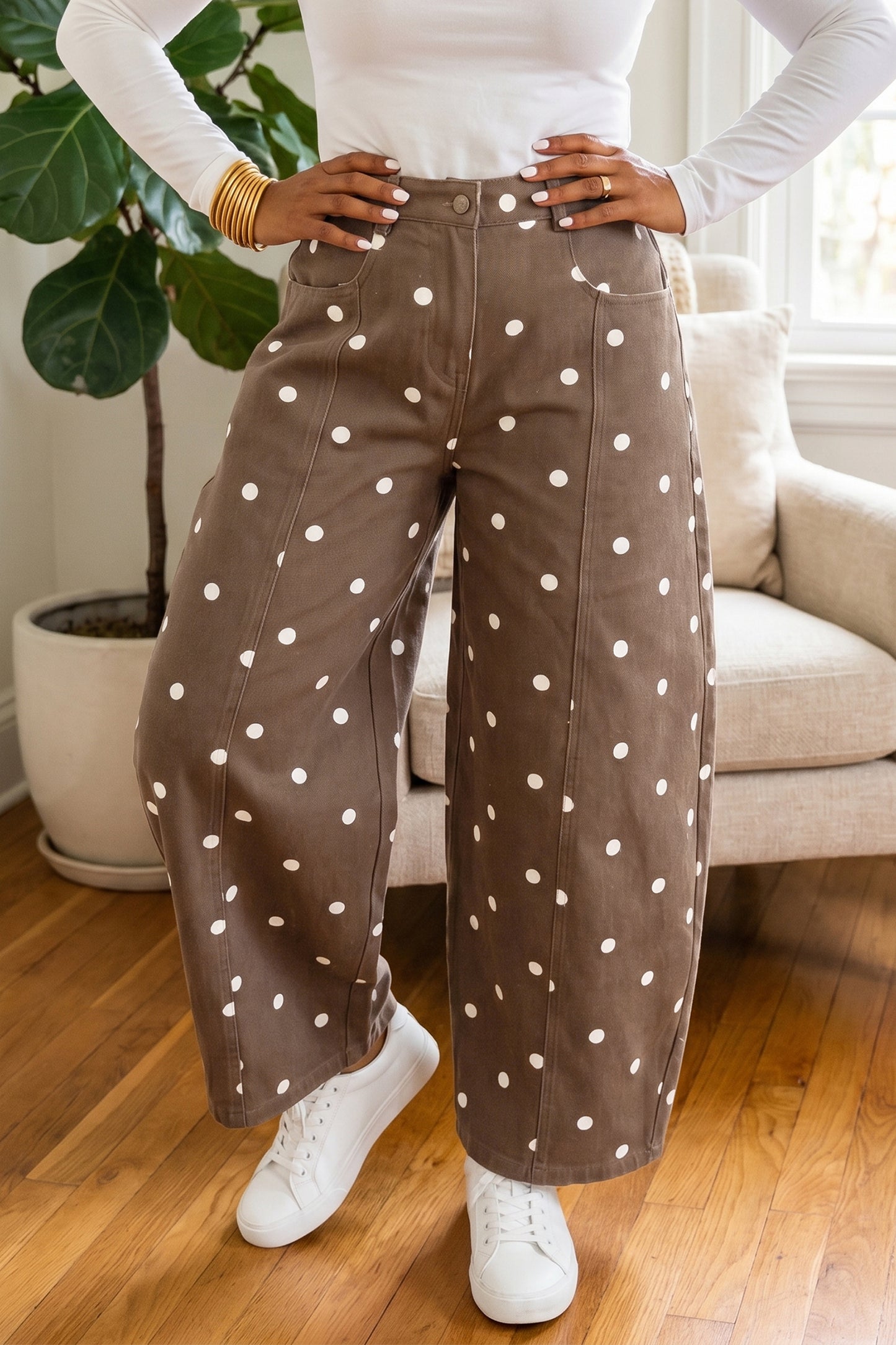 Brown Tailored Seam Polka Dot Print Barrel Casual Jeans