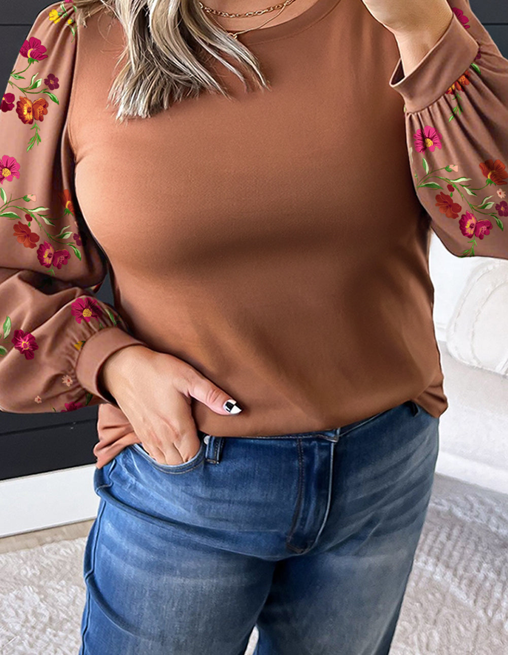 Brown Floral Puff Sleeve Round Neck Plus Size Blouse